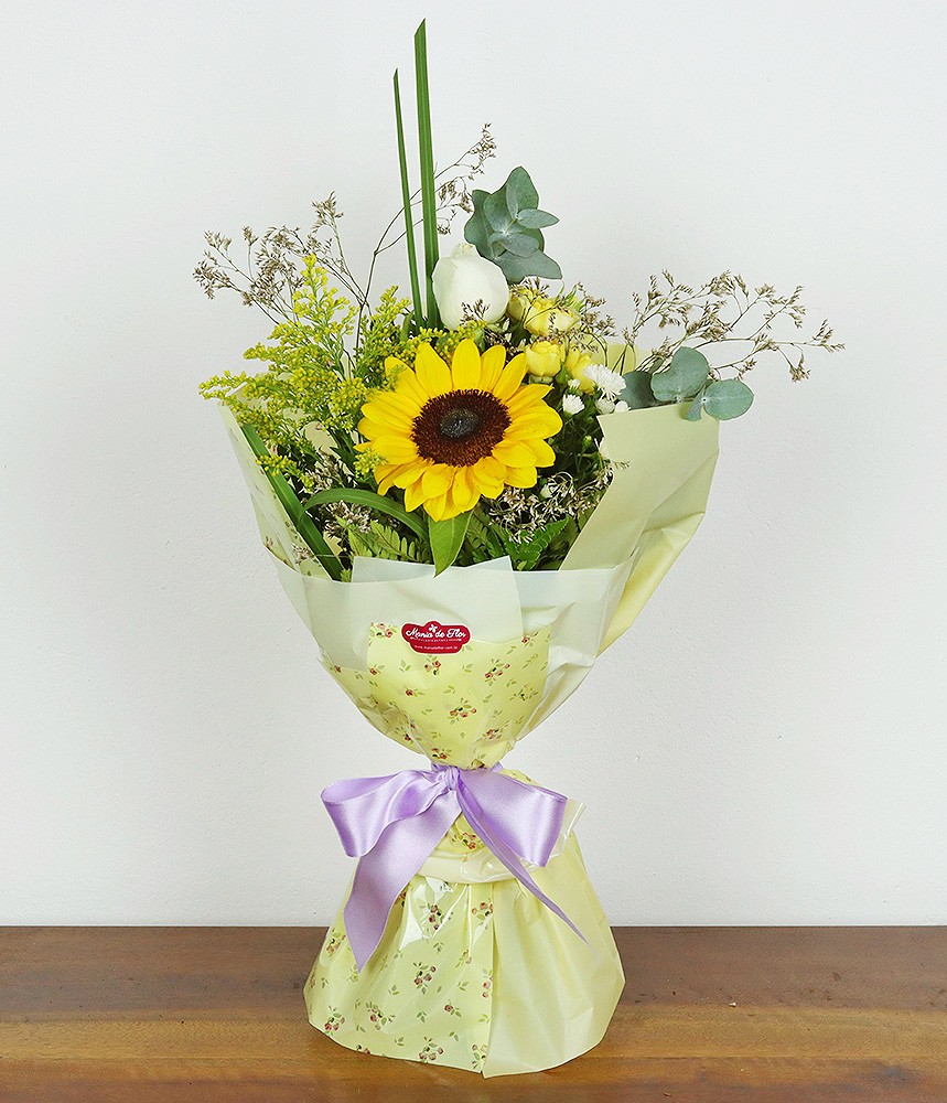 Mini buquê com Girassol - Valeu por Existir