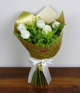 Buquê de 06 Rosas Brancas